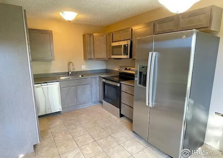 **CITY OF BOULDER AFFORDABLE HOUSING-BUYER MUST QUALIFY**